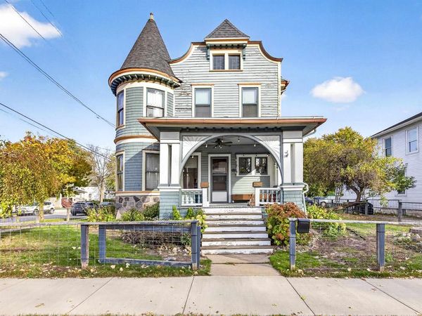 620 N ONEIDA STREET, Appleton, WI 54911