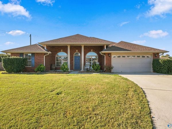 99 Coldsprings Drive, Harvest, AL 35749