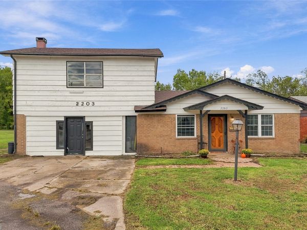 2203 S Park Street, Sapulpa, OK 74066