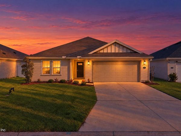 1101 PANTHER LAKE Parkway, Jacksonville, FL 32221