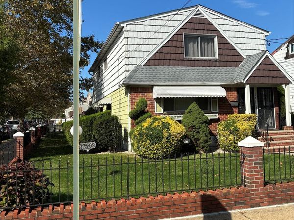 17503 109th Avenue , Jamaica, NY 11433