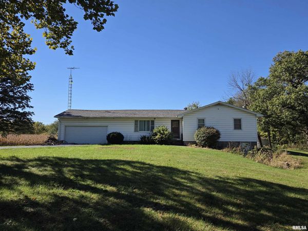 2390 US Hwy 150 N Highway, Rio, IL 61472