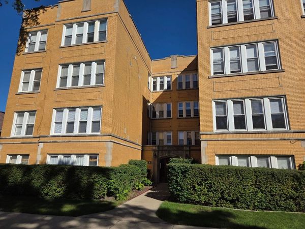 6309 N Albany Avenue , Unit GB, Chicago, IL 60659