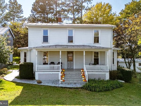 2301 MAYLAND ROAD , BROADWAY, VA 22815