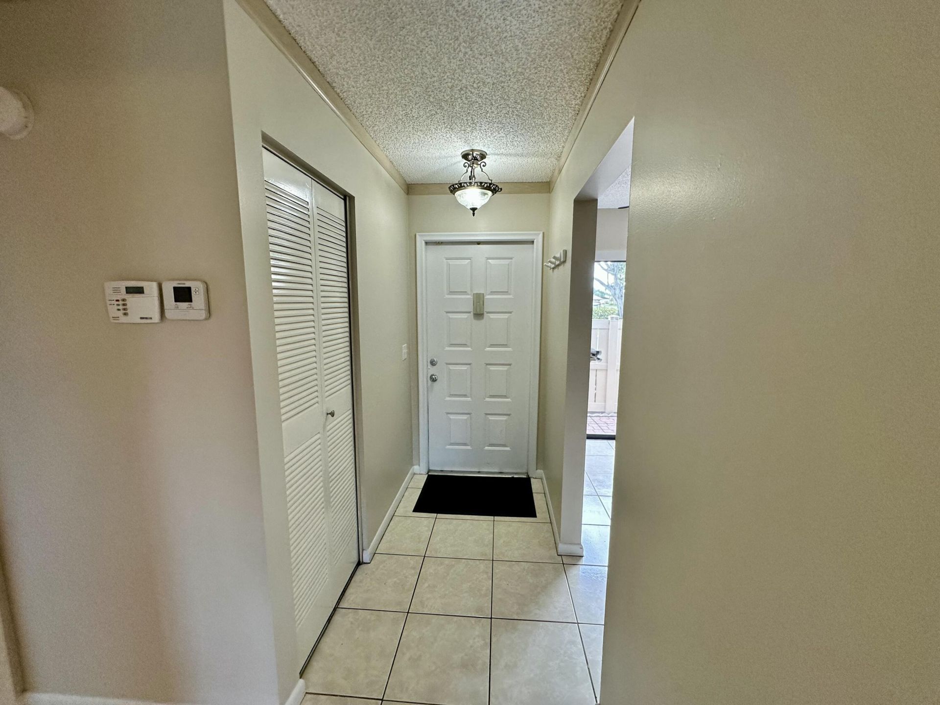 535 Banks Road, Unit 2-521, Margate, FL 33063 Photo