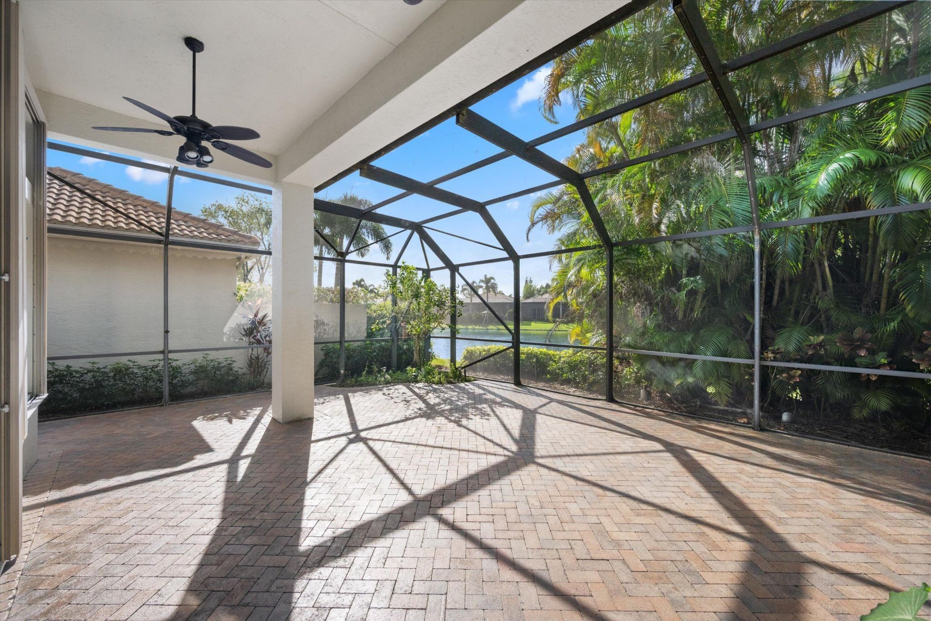 4017 Manchester Lake Drive, Lake Worth, FL 33449 Photo
