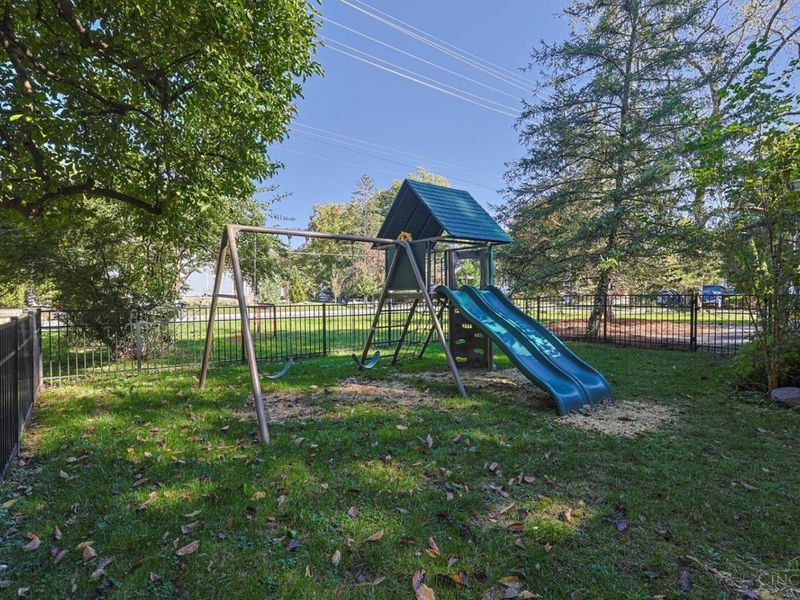 3927 West Street, Mariemont, OH 45227 Photo 53