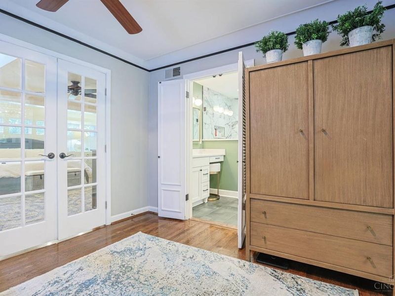 3927 West Street, Mariemont, OH 45227 Photo 57