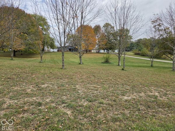629 N 800 E Road , Greenfield, IN 46140