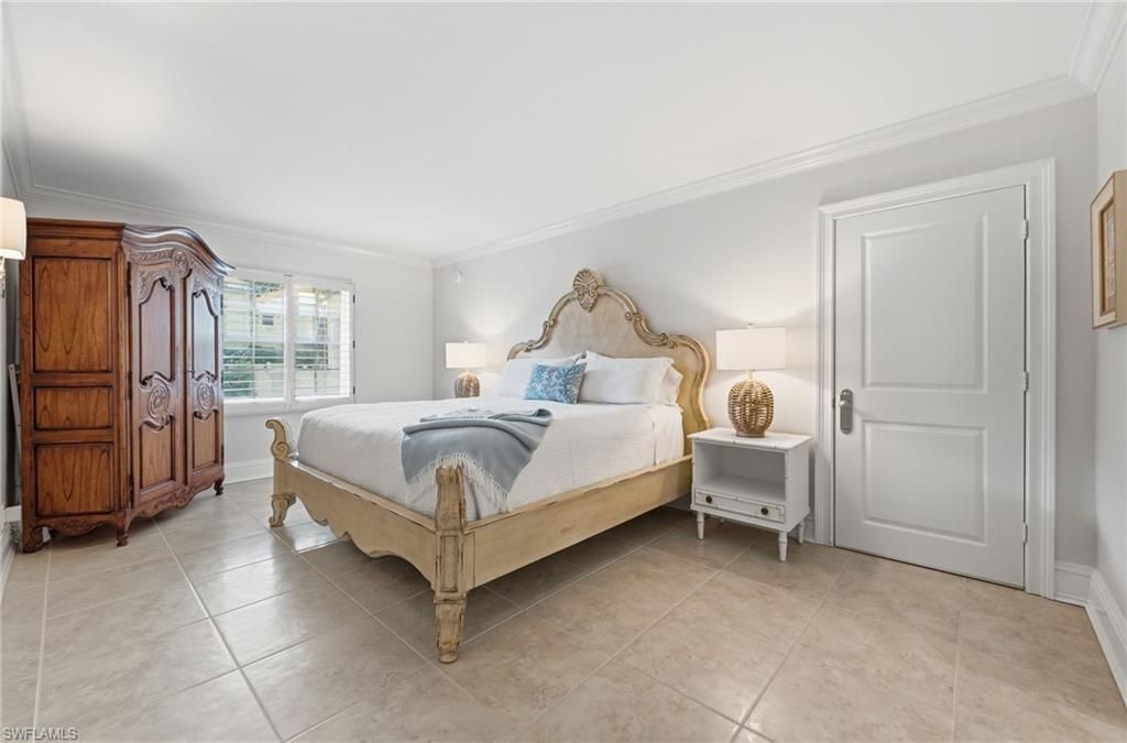 666 3rd St S, Unit 101, Naples, FL 34102 Photo