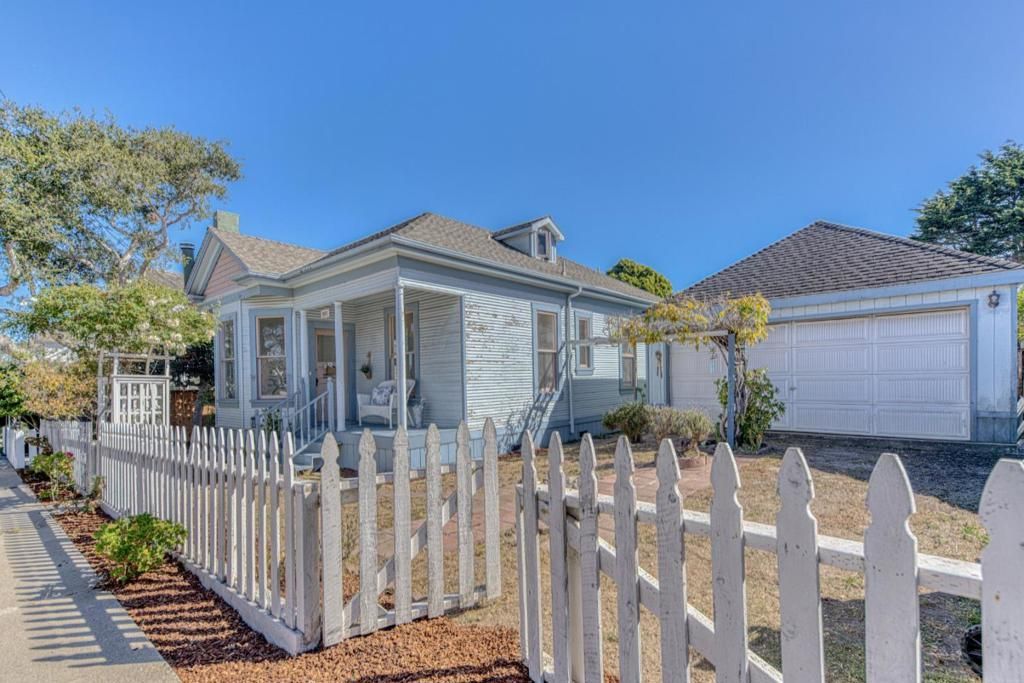 513 Monterey Avenue, Pacific Grove, CA 93950 Main Photo