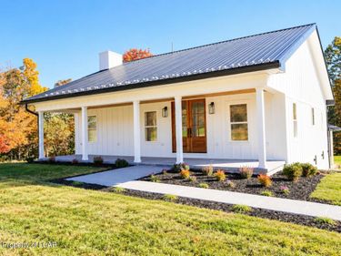 3934 Saint Marys Road, Wapwallopen, PA 18660