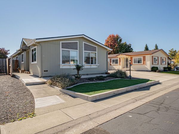 555 Freeman Road, UNIT 112, Central Point, OR 97502