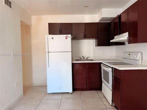 848 SW 5th St , Unit 101, Homestead, FL 33030