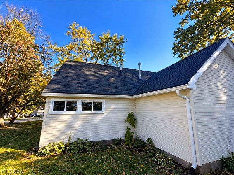 1936 Windsor Street, Cuyahoga Falls, OH 44221 Photo 12