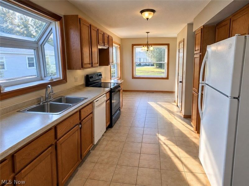 1936 Windsor Street, Cuyahoga Falls, OH 44221 Photo 4
