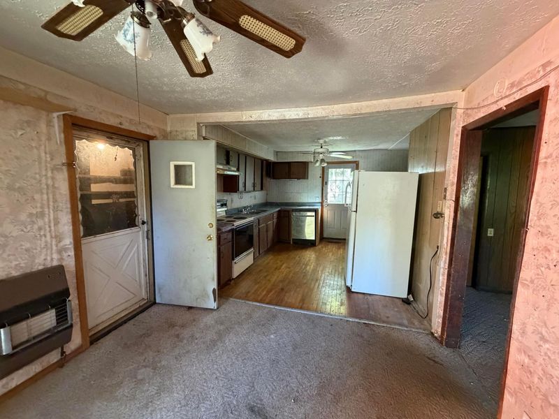 6457 York Road SW, Pataskala, OH 43062 Photo 2