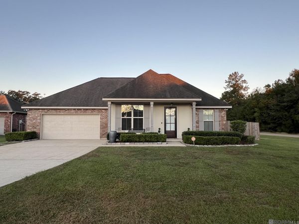 41229 Dove Landing Road, Ponchatoula, LA 70454