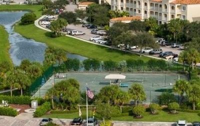 13 Harbour Isle Drive W, Unit PH02, Fort Pierce, FL 34949 Photo