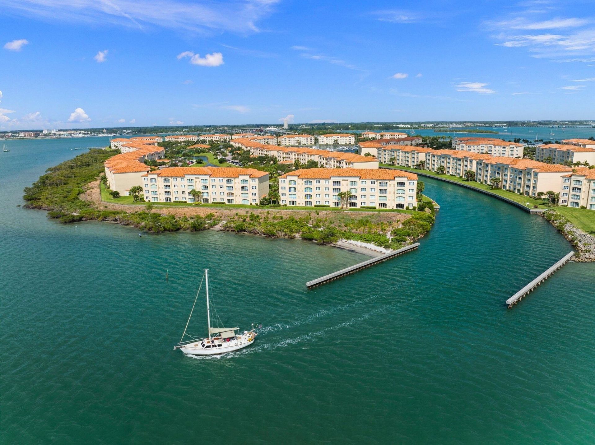 13 Harbour Isle Drive W, Unit PH02, Fort Pierce, FL 34949 Photo