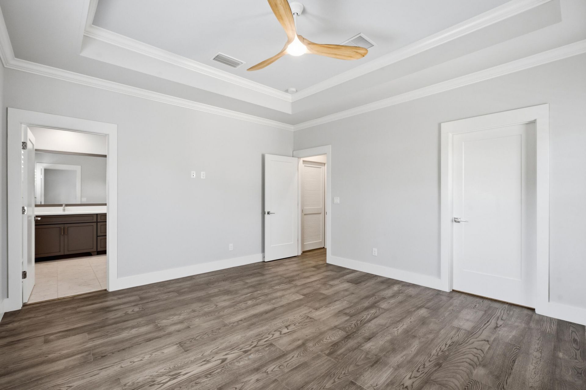 409 SE High School Avenue, Stuart, FL 34994 Photo
