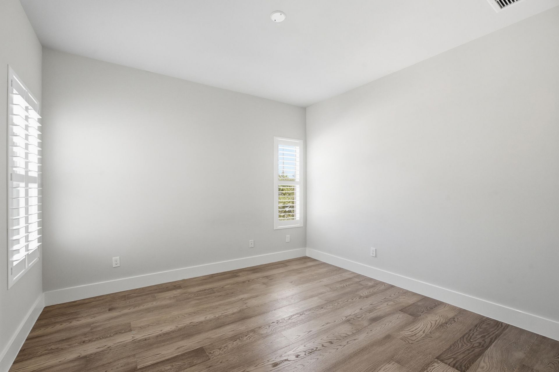 409 SE High School Avenue, Stuart, FL 34994 Photo