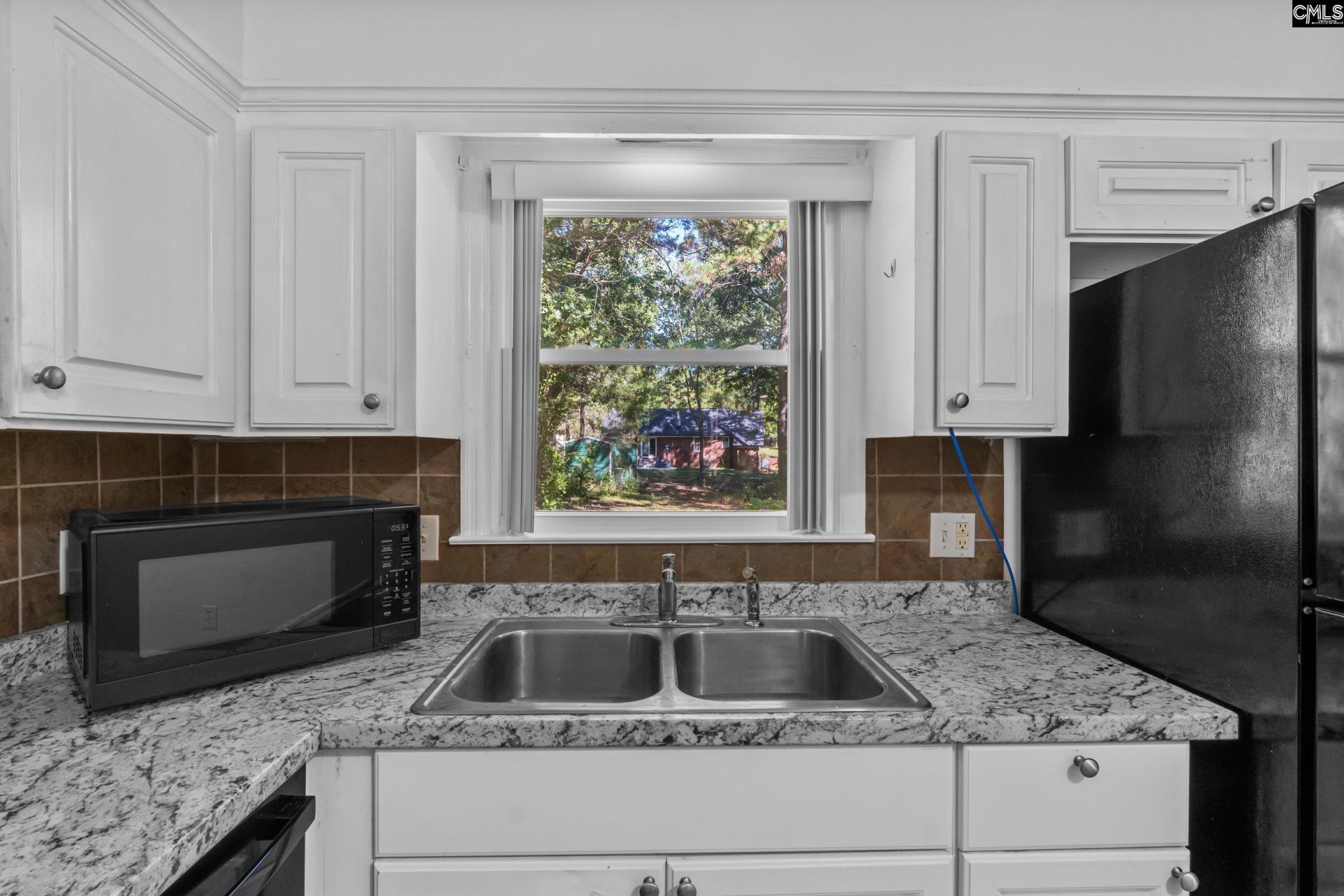 212 Maid Stone Road Photo 12