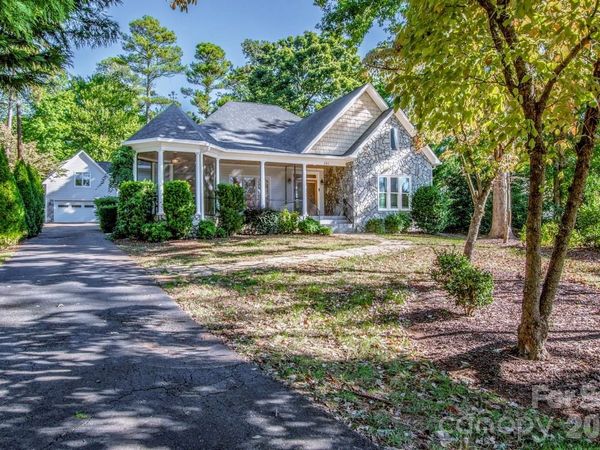 351 Catalina Drive, Mooresville, NC 28117