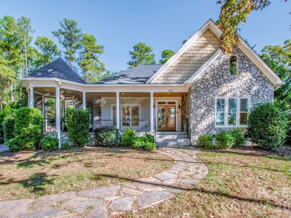 351 Catalina Drive , Mooresville, NC 28117