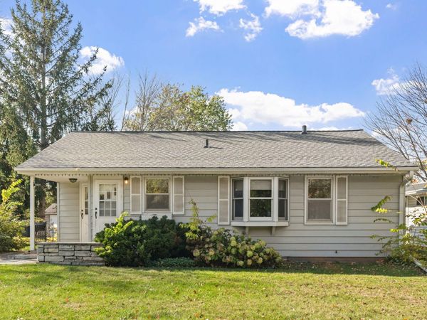 5904 Queen Avenue S, Minneapolis, MN 55410