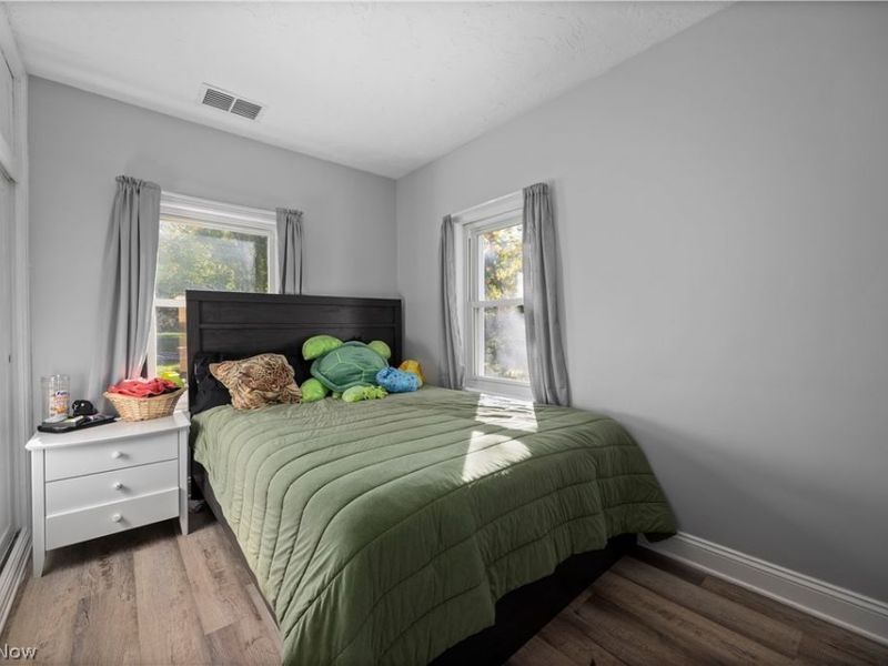 7833 Baumhart Road, Amherst, OH 44001 Photo 11