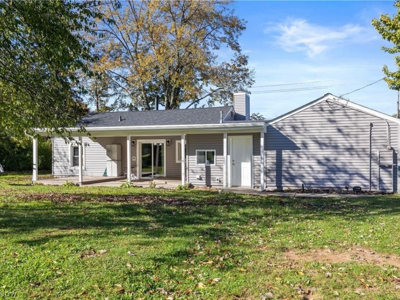 7833 Baumhart Road, Amherst, OH 44001 Photo 34