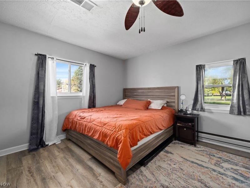 7833 Baumhart Road, Amherst, OH 44001 Photo 9