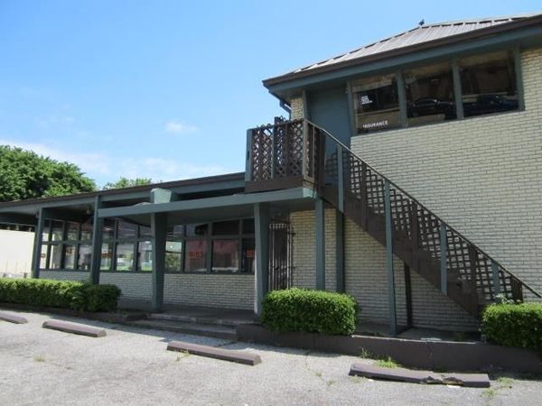 1400 ELVIS PRESLEY BLVD S, Memphis, TN 38106