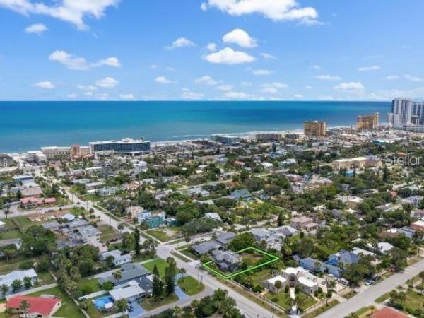 314 UNIVERSITY BOULEVARD , DAYTONA BEACH, FL 32118
