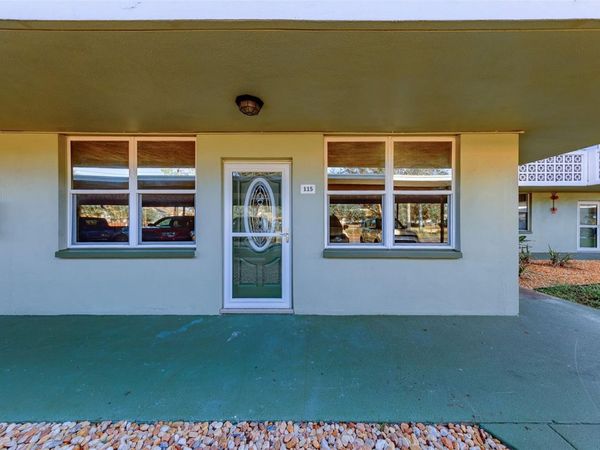 4885 1ST STREET NE, Unit 115, ST PETERSBURG, FL 33703