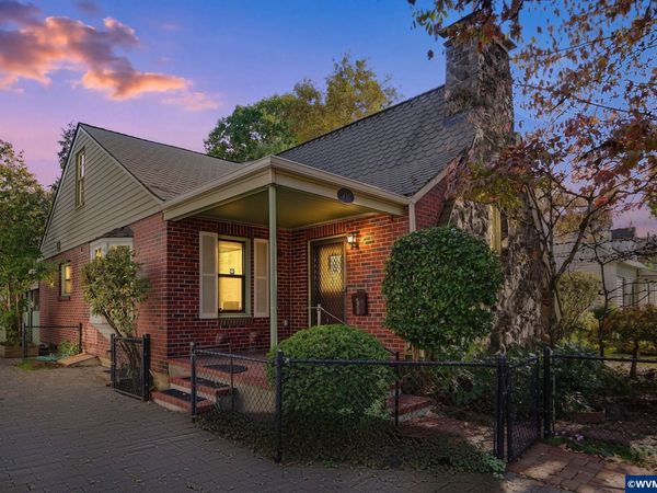 435 NW 9th St, Corvallis, OR 97330