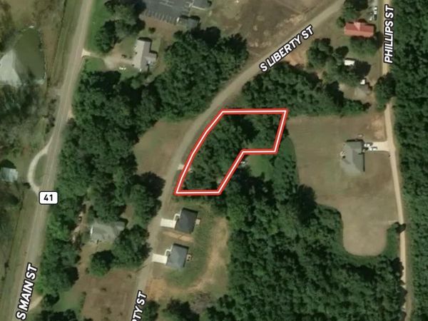 402 S Liberty Street, Pontotoc, MS 38863