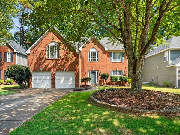 3952 Lullwater Main NW, Kennesaw, GA 30144