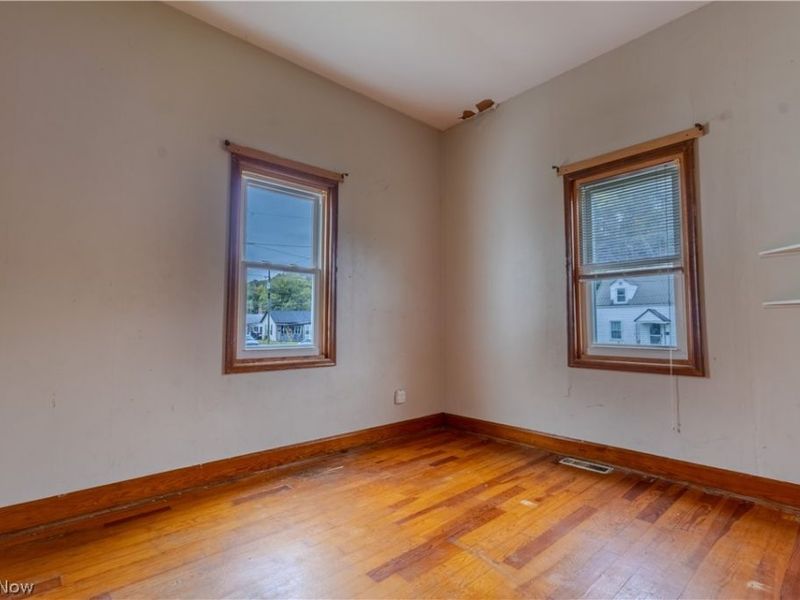 205 Gray Street, Zanesville, OH 43701 Photo 12