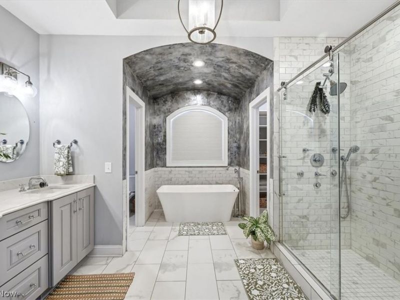 4233 Queens Gate, Avon, OH 44011 Photo 16