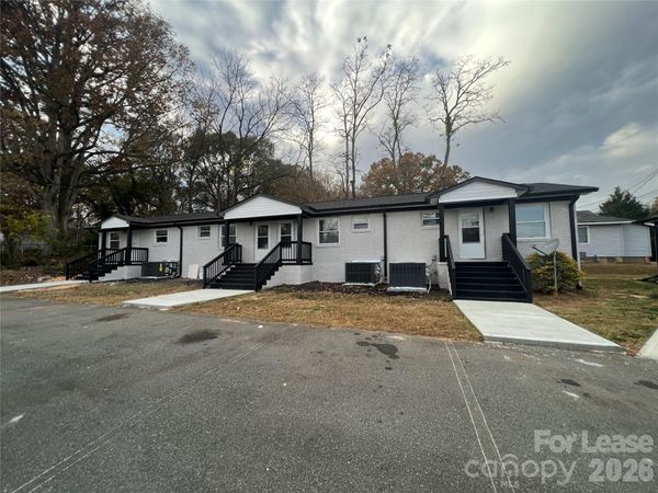1300 S Main Street , Unit 5, Mount Holly, NC 28120