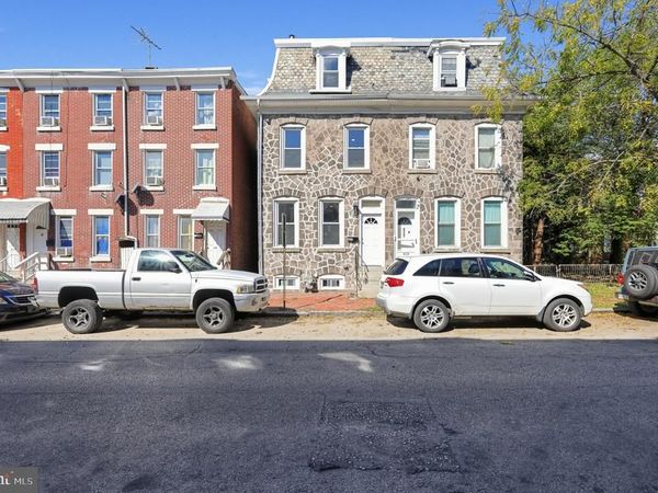 625 CHAIN STREET , NORRISTOWN, PA 19401