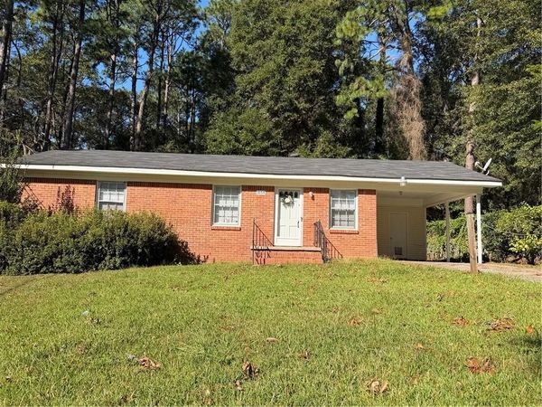 851 Waverly Drive W, Mobile, AL 36608