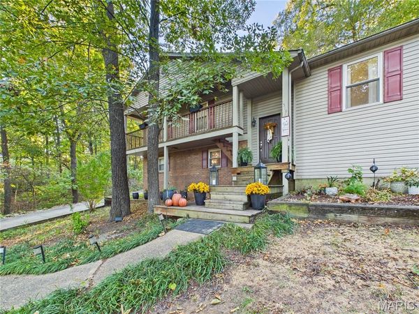 1519 E Kenton Road , Dexter, MO 63841