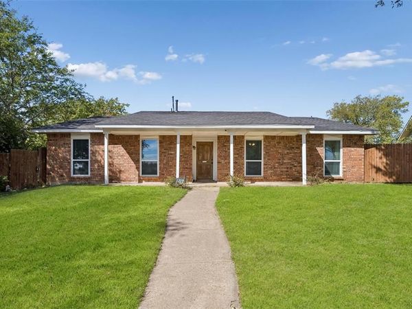 7319 Blackwillow Lane, Dallas, TX 75249