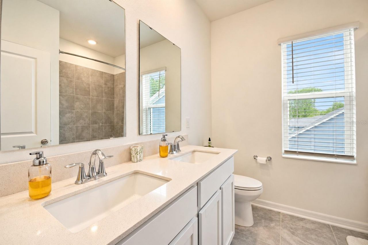 3975 Willowbrook Drive , Edgewater, FL 32141 Photo