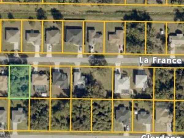 LA FRANCE AVENUE , NORTH PORT, FL 34286
