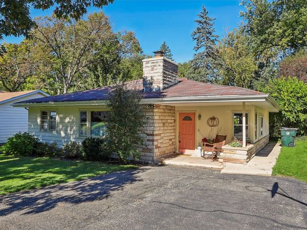 526 Sunset Vale -, Twin Lakes, WI 53181