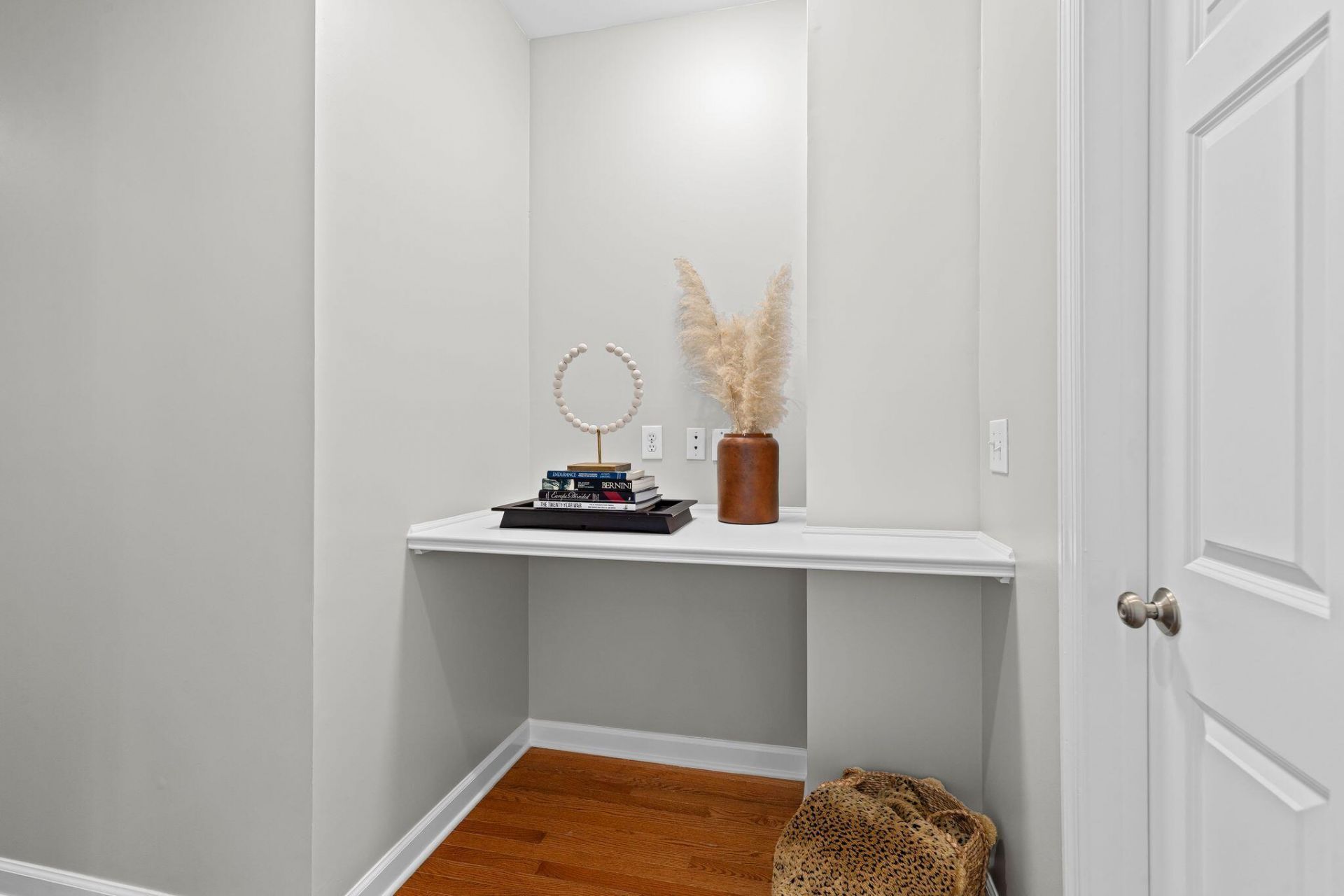 1032 Zinser Street Photo 28